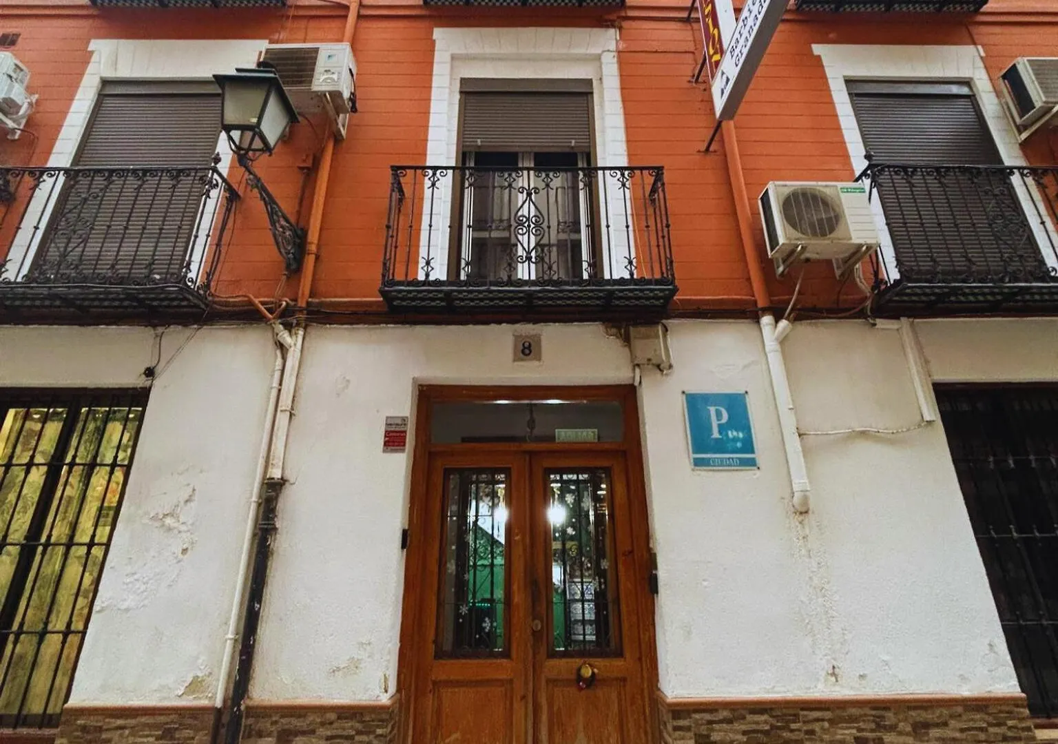 Barbieri Granada Pension 招待所