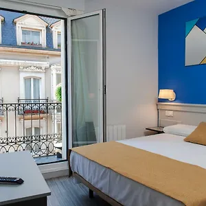 Hito , Vitoria-Gasteiz Spanien